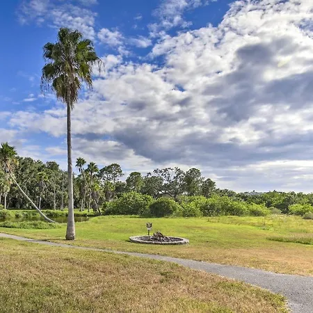 Home With Bbq About 1 Mi To Indian Rocks Beach And Golf